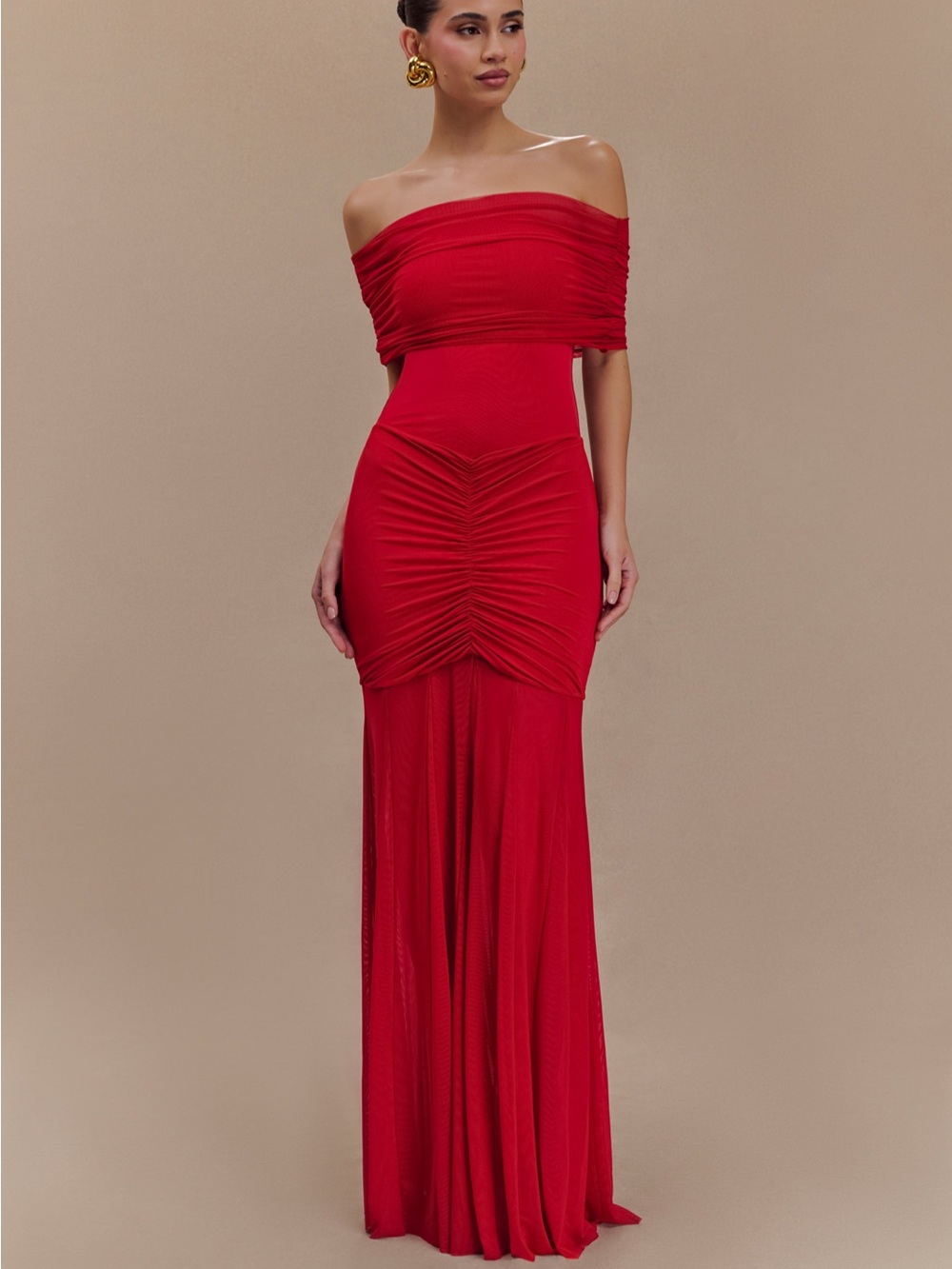 Meshki Caspian Slinky And Mesh Off Shoulder
Maxi Dress in Ruby Red